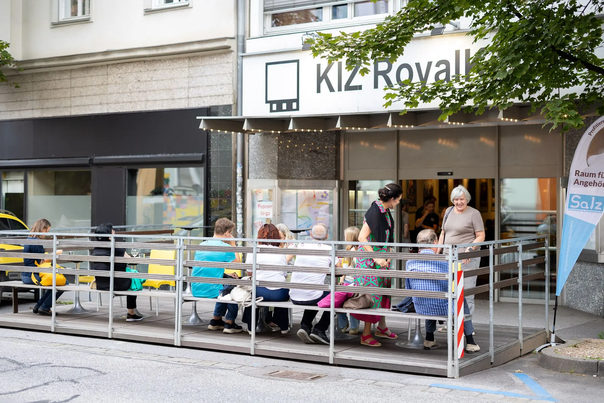 HumanForever_Salondeluxe_96ppi-5-1920w
