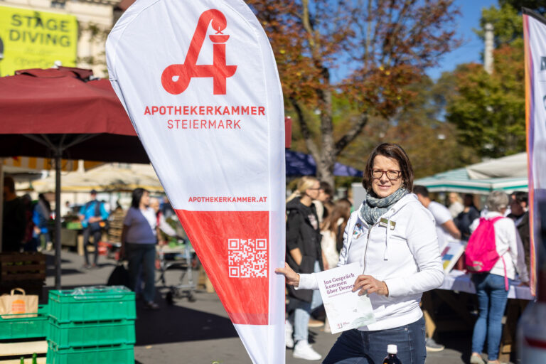 Agape_Querformat20260925_ LTD0647_5 Sterne